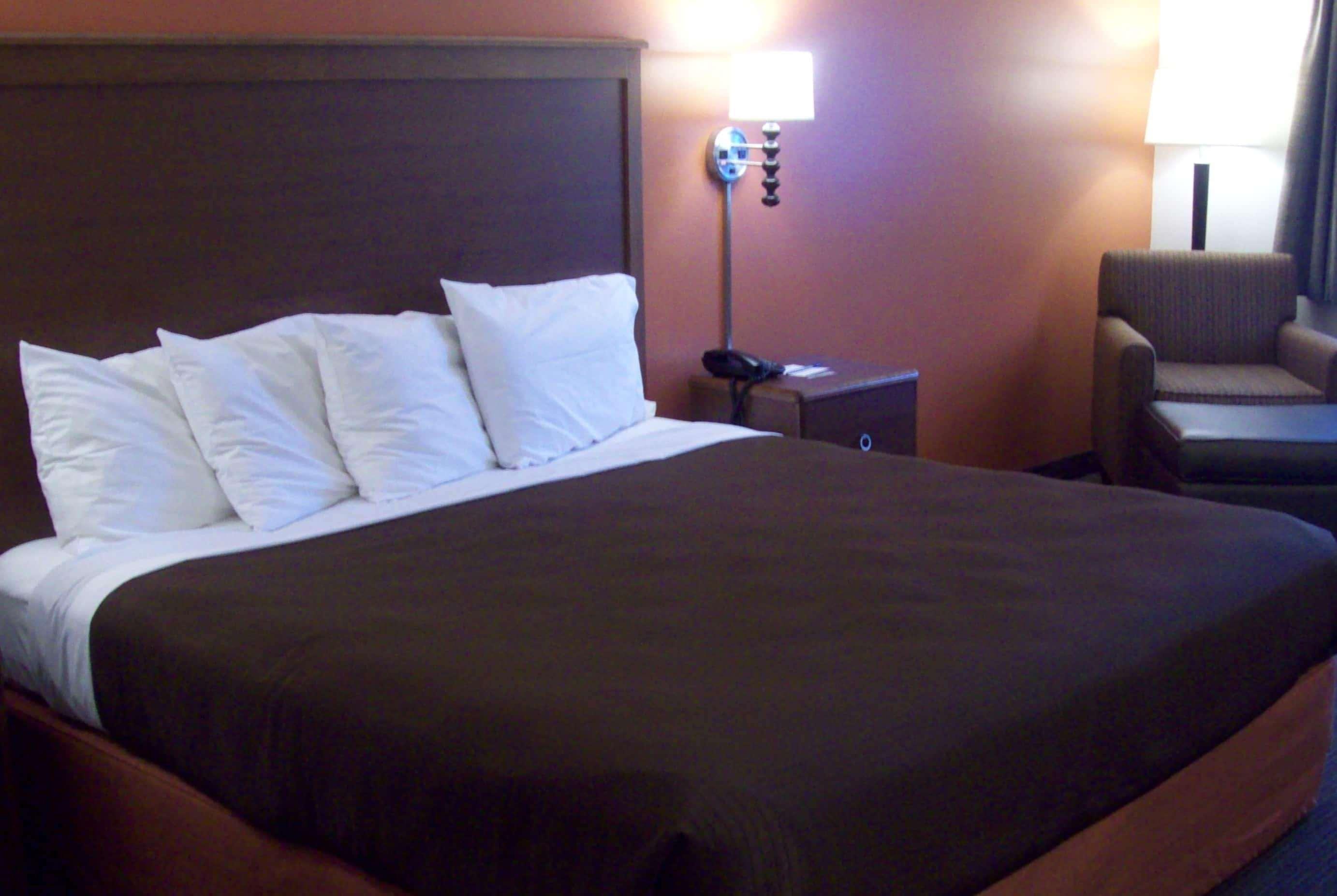 Americinn By Wyndham Silver City Екстериор снимка